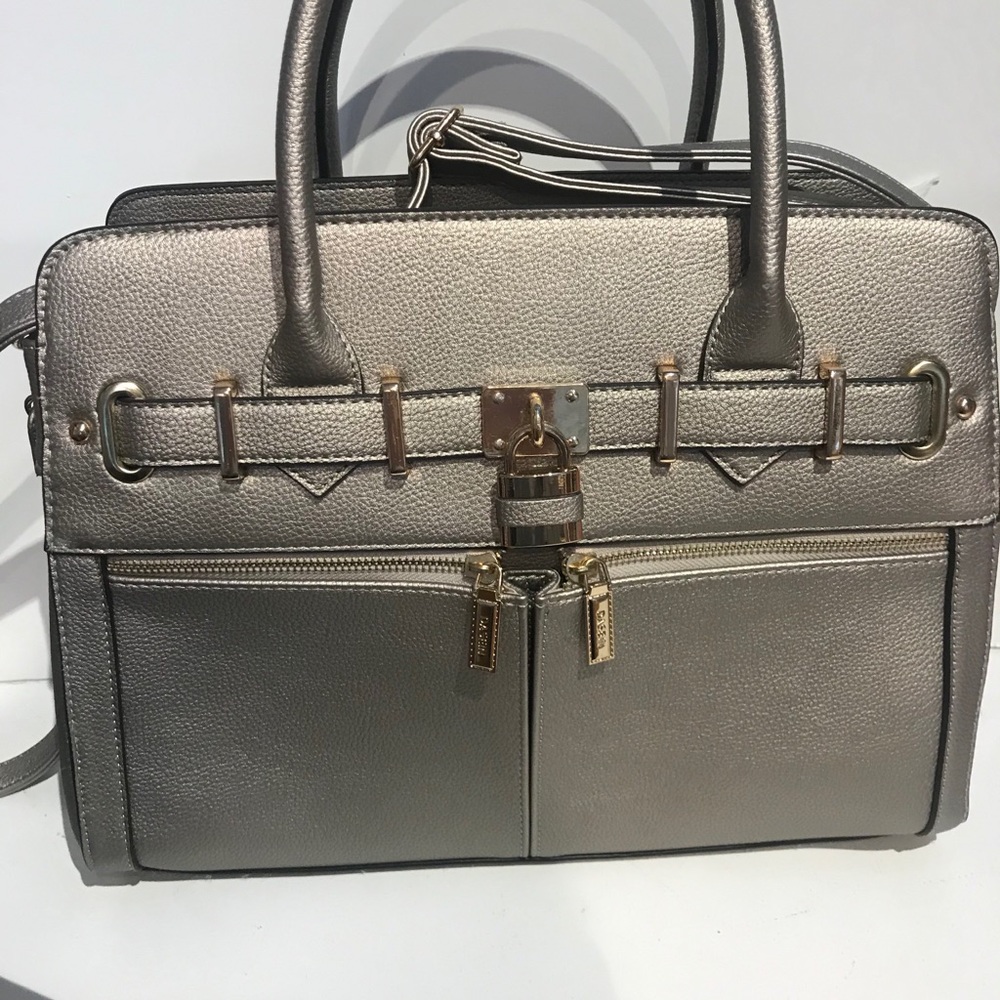 Dasein purse